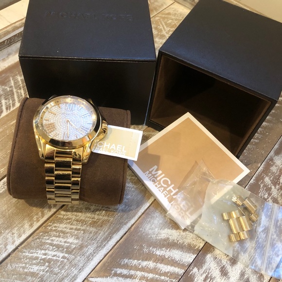 Michael Kors ... Bradshaw gold watch - Picture 5 of 16